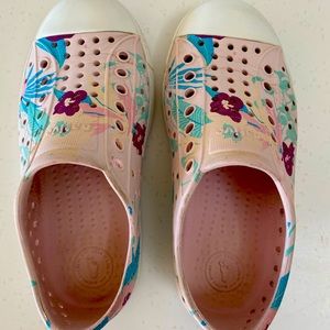 Girls Floral Natives Size 10